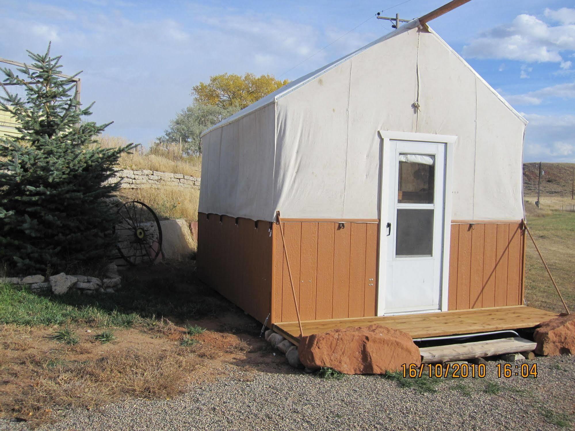 K3 Guest Ranch Hotel Cody Exterior photo